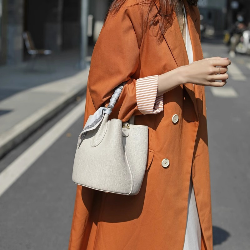 Crvena torba-košara s velikim kapacitetom, model 2025, svadbena torba za rame, crossbody ili ručna, jesen-zima