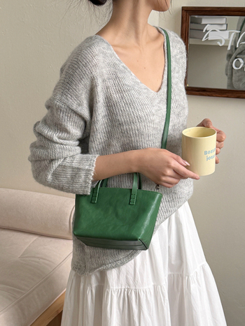 Mini kožna Tote torba, od prave kože, 2026 novi stil, biljno tanirana koža, vintage dojam