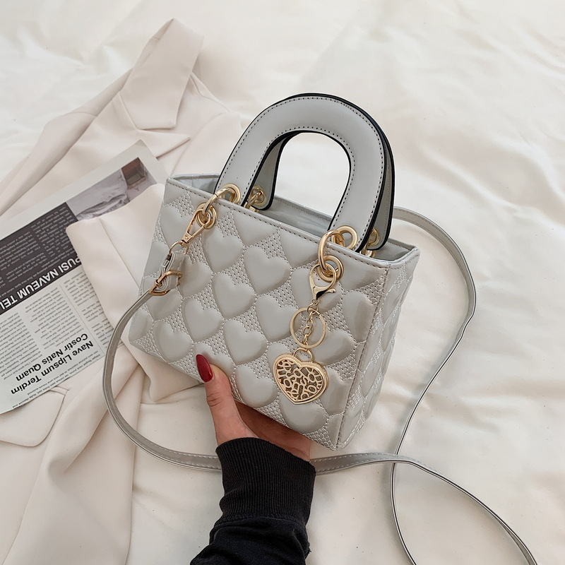Stilna ženska mini torbica s lancem, mala kvadratna torbica za rameno ili crossbody