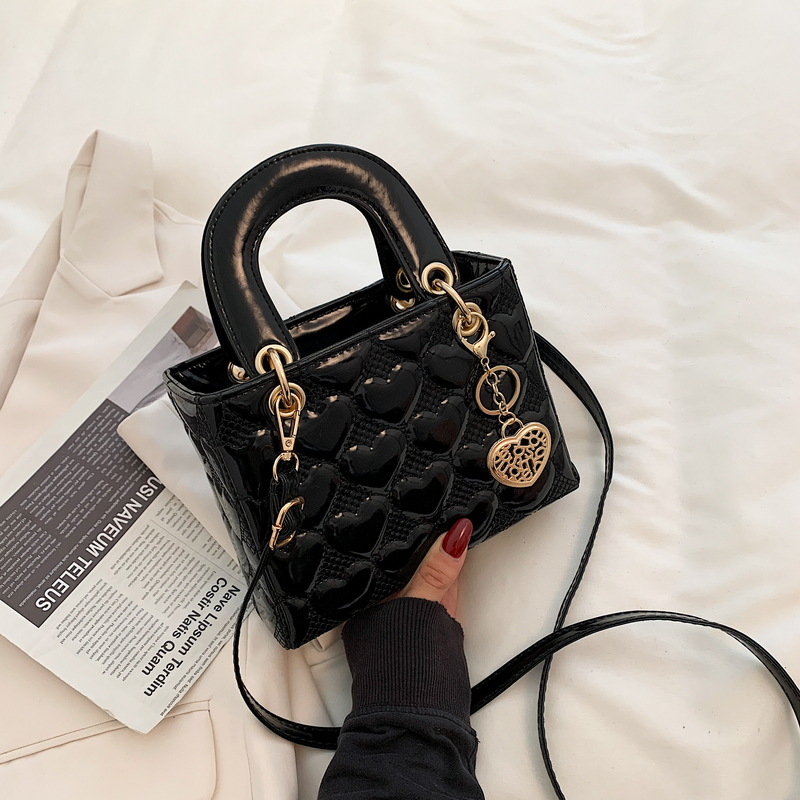 Stilna ženska mini torbica s lancem, mala kvadratna torbica za rameno ili crossbody