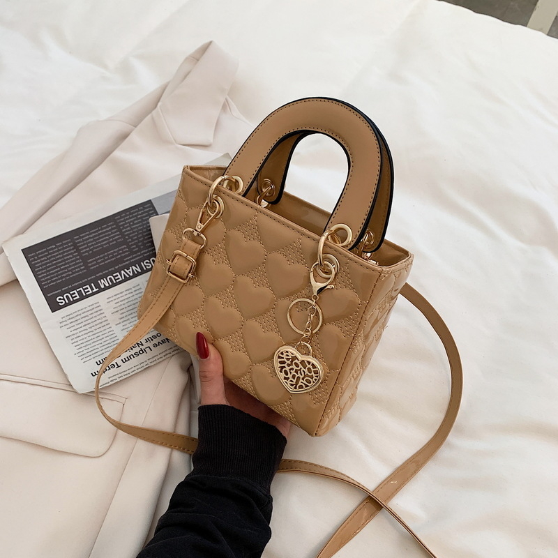 Stilna ženska mini torbica s lancem, mala kvadratna torbica za rameno ili crossbody