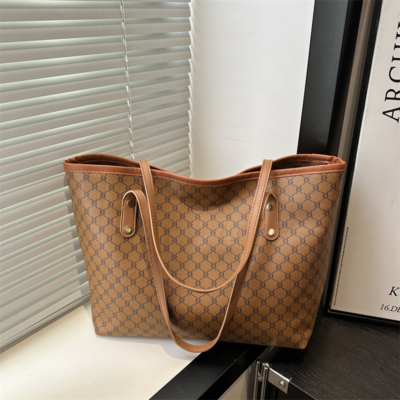 Ženska retro torba za rame s velikim kapacitetom – novi model, svestrana svakodnevna torba, PU materijal