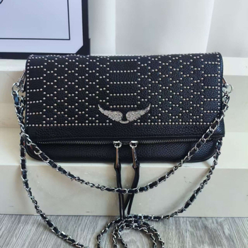 Ženska crossbody torba u obliku kuverte, s krilatom lancem i ZV šiljcima sa kristalima