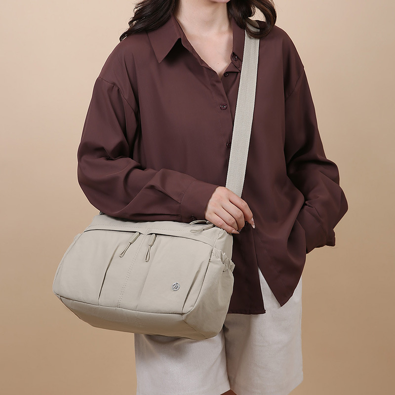 ženska vodootporna torba preko ramena od najlona, casual stil, plisirana torba s više pretinaca