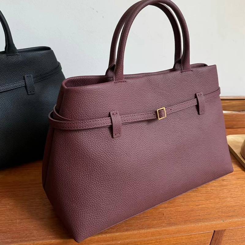 Ženska velur tote torba, velika kapaciteta, jesen 2024, urban minimalistički stil, dvostruke naramenice, zatvaranje bravom, pretinac za telefon