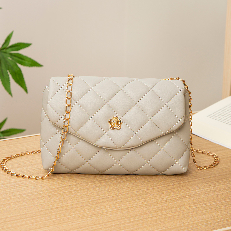 Modna ženska quiltirana mala kvadratna crossbody torba s lancem – ljeto 2022, cvjetni motiv