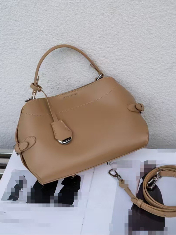 Torba preko jednog ramena, europski stil, nišni dizajn, prava koža, ženska elegantna torba, 2026 novi model