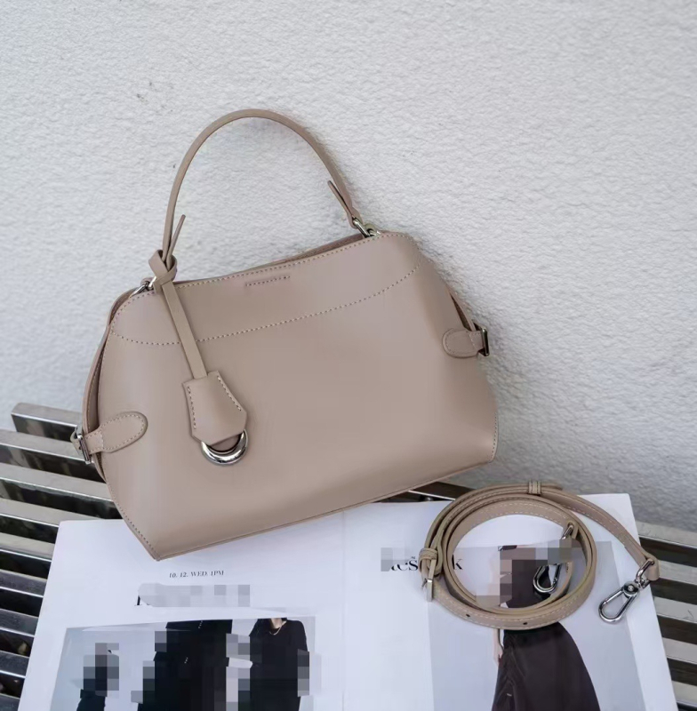 Torba preko jednog ramena, europski stil, nišni dizajn, prava koža, ženska elegantna torba, 2026 novi model