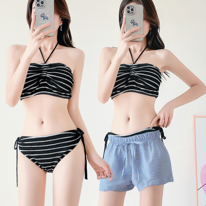 Prugasti split bikini set s laganim šortama, trodijelni kupaći kostim za odmor