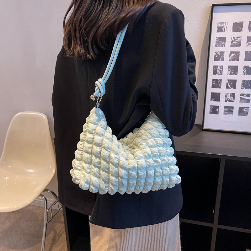 Ženska Dumpling Bag s dizajnom Cloud Bubble, svila tekstura, lagana svakodnevna crossbody torba