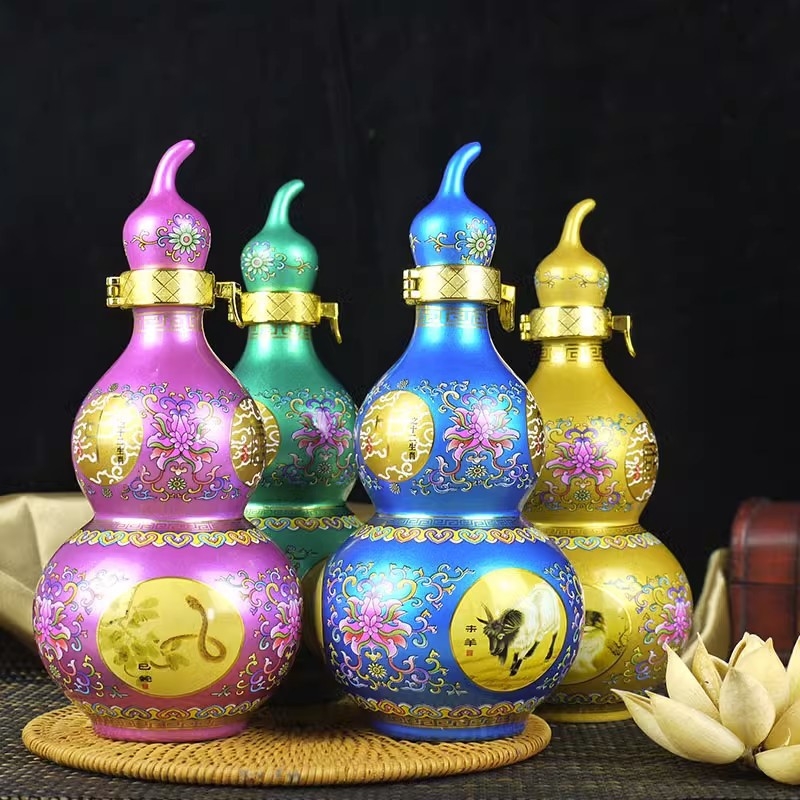Sticlă de vin ceramică, în formă de dovleac, sigilată pentru uz casnic, goală, cu motive ale celor doisprezece semne zodiacale