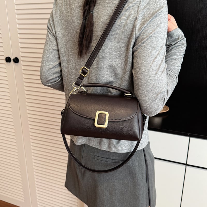 Ženska višeslojna crossbody torba, nišna moda, proljeće 2026, svestrana svakodnevna torba