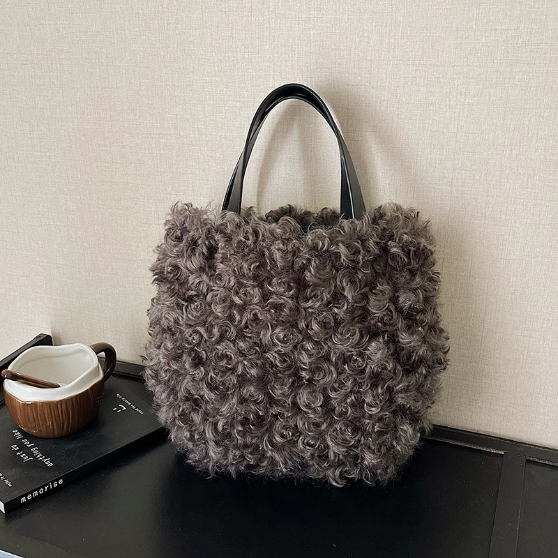 Ženska putna torba od mekanog ovčjeg pliša, minimalistički dizajn, svestrana tote torba uz mogućnost crossbody