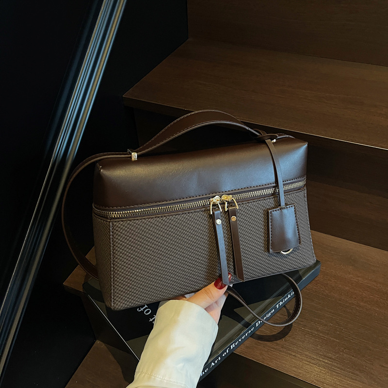 Ženska srednje veličine kvadratna crossbody torba od umjetne kože, lagani luksuzan dojam, velika kapaciteta, za svakodnevnu upotrebu