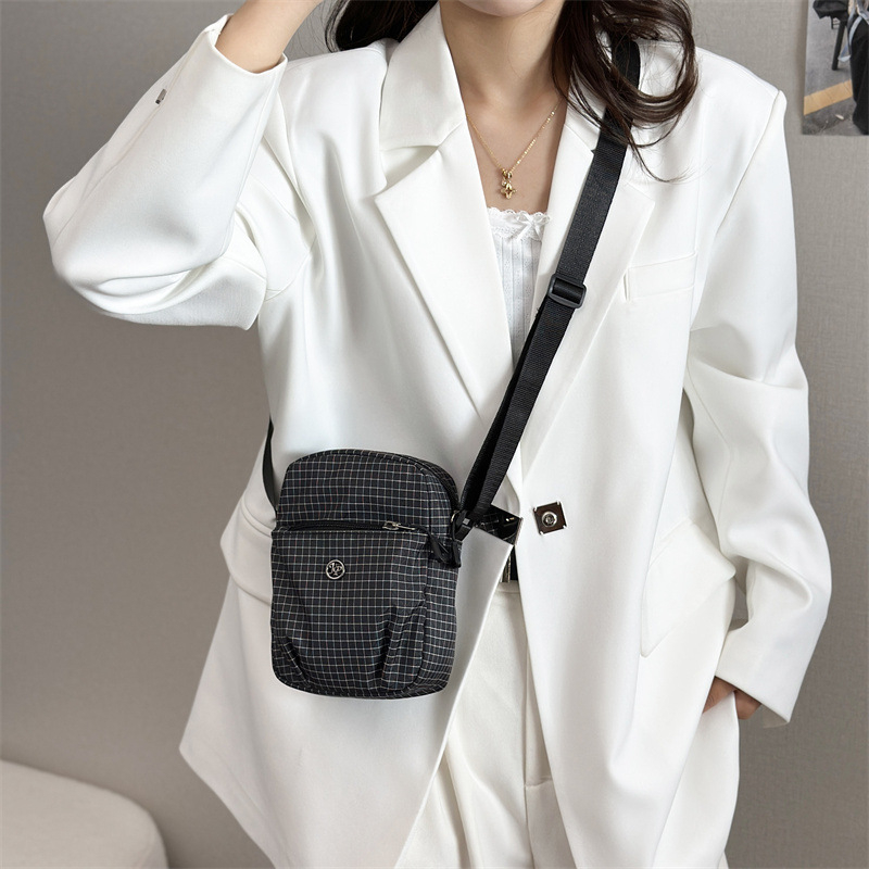 Ženska torbica od najlona s kariranim uzorkom, lagana, svestrana, mala crossbody torbica za rame