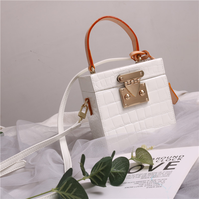 MISS SUMMER Ženska torbica od prave kože, crossbody kutija s poklopcem, proljeće 2025, retro kvadratni dizajn