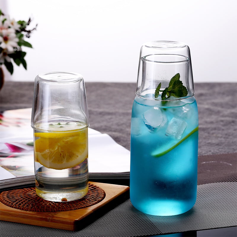 Set din sticlă borosilicat transparentă: oală pentru suc și ceașcă pentru o singură persoană