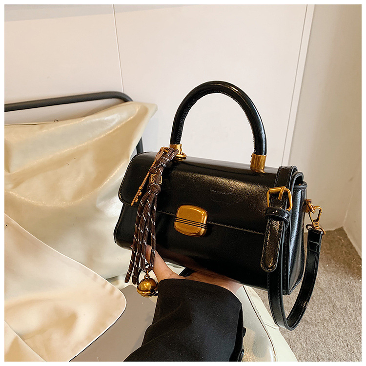 Ženska torba u korejskom stilu, visoke kvalitete retro dizajn, proljeće 2026 izdanje, torba preko ramena i crossbody, mala kvadratna PU kožna torba