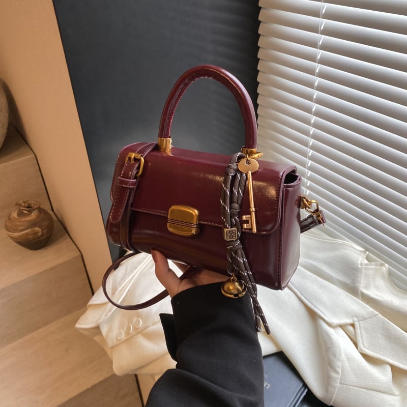 Ženska torba u korejskom stilu, visoke kvalitete retro dizajn, proljeće 2026 izdanje, torba preko ramena i crossbody, mala kvadratna PU kožna torba