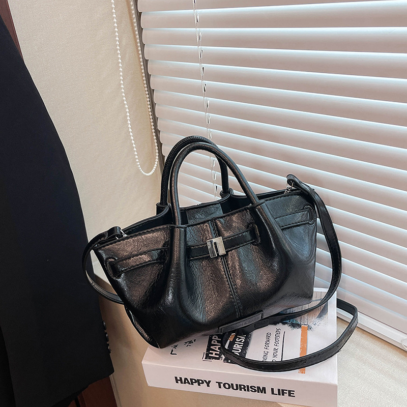 2025 modni trend: prilagođena mala kvadratna torbica za jesen/zimu, torba preko ramena i crossbody, svakodnevna retro ženska torba