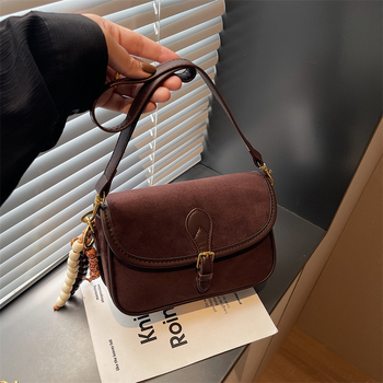 Ženska retro matirana mala torbica, jesen 2025, moderna crossbody kvadratna torba