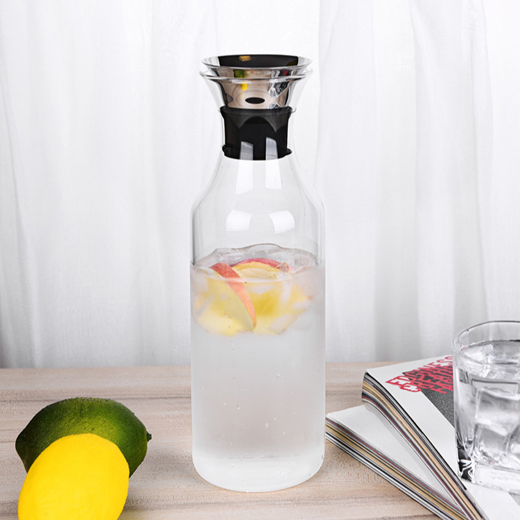 Ceainic din sticlă borosilicat rezistent la temperaturi înalte, cu o capacitate mare, pentru apă rece și ceai.