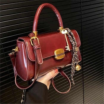 Ženska torbica od kože s uljem voska, premium retro stil, jesen-zima 2024, svestrana crossbody i kompaktna kvadratna torbica
