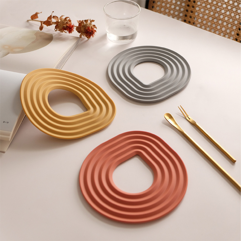Covoraș din silicon pentru izolație termică la masă — covoraș geometric pentru oale, farfurii și cești