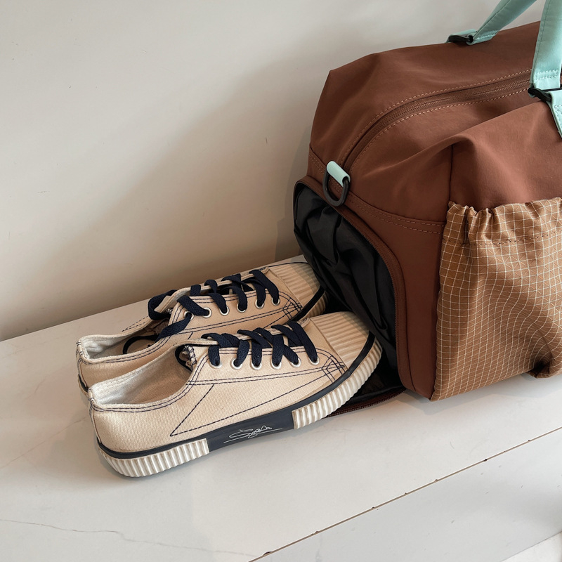 2026 Torba za putovanje velikog kapaciteta, unisex, lagana, s crossbody remenom i pretincom za odlaganje