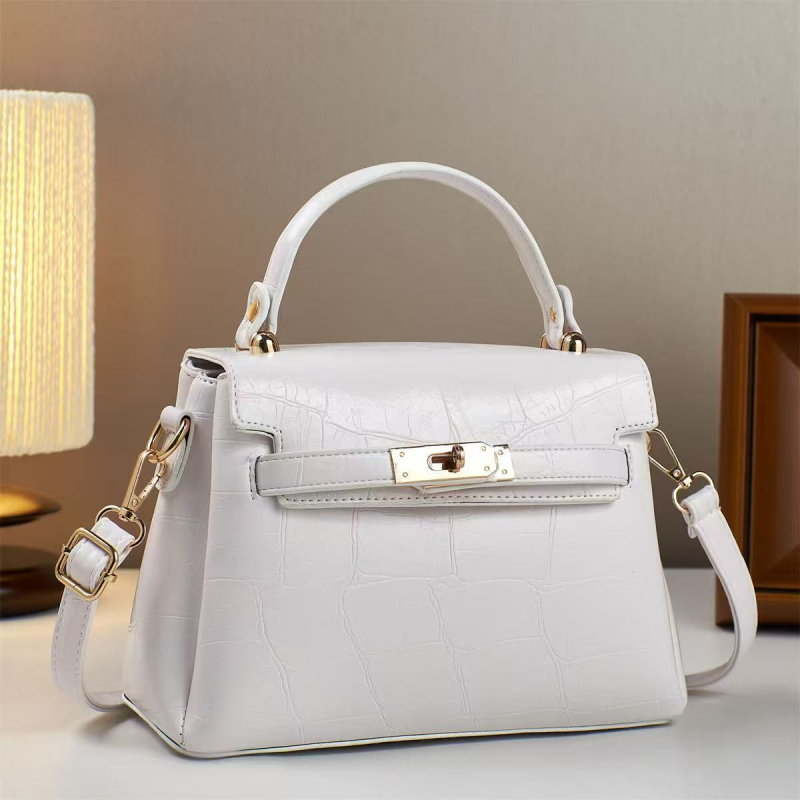 Mini Kelly torbica u retro stilu za žene, PU, mala veličina, crossbody/ramenska torba, proljetna kolekcija 2024