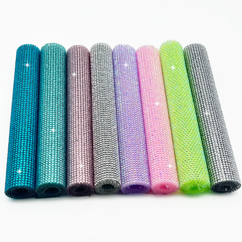 3 mm rhinestones od smole, ravno stražnje s ljepilom na stražnjoj strani, za DIY dodatke za torbe i odjeću