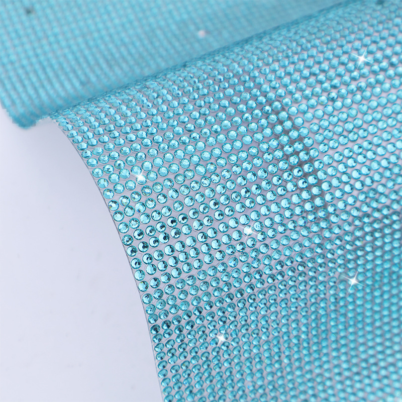 3 mm rhinestones od smole, ravno stražnje s ljepilom na stražnjoj strani, za DIY dodatke za torbe i odjeću