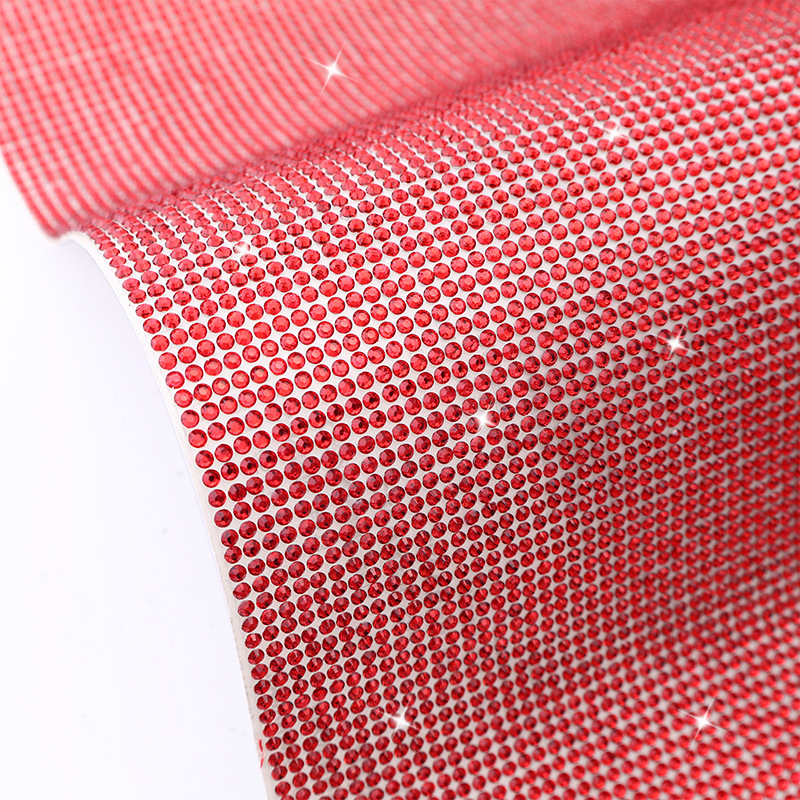 3 mm rhinestones od smole, ravno stražnje s ljepilom na stražnjoj strani, za DIY dodatke za torbe i odjeću