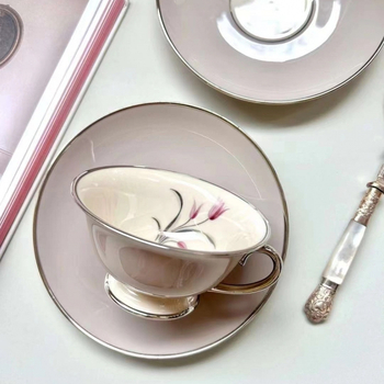 Set de cești de cafea și farfurioare în stil britanic, set vintage pentru ceai de după-amiază, veselă ceramică de înaltă calitate