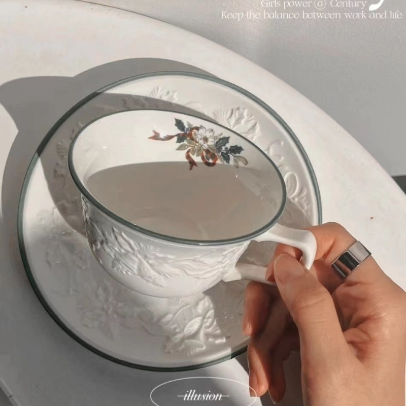 Set de cești de cafea și farfurioare în stil britanic, set vintage pentru ceai de după-amiază, veselă ceramică de înaltă calitate