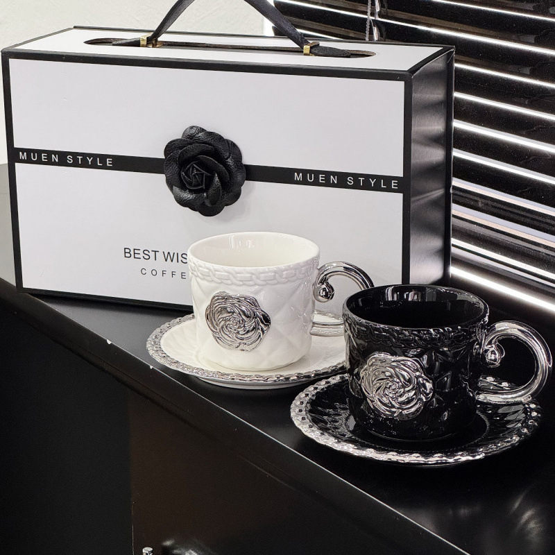 Set de cești de cafea cu farfurie din ceramică, luxos și creativ, design elegant pentru ceaiul de după-amiază