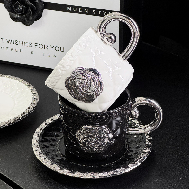 Set de cești de cafea cu farfurie din ceramică, luxos și creativ, design elegant pentru ceaiul de după-amiază