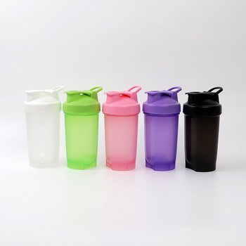 500 ml Φορητό πλαστικό ποτήρι με χερούλι, για αθλητικά ροφήματα και σέικερ πρωτεΐνης