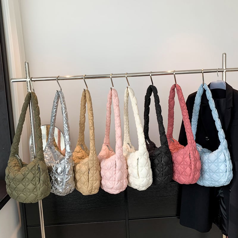 Korejska oversize crossbody torbica s plisiranim dizajnom oblaka, najlon, velika veličina, zatvarač