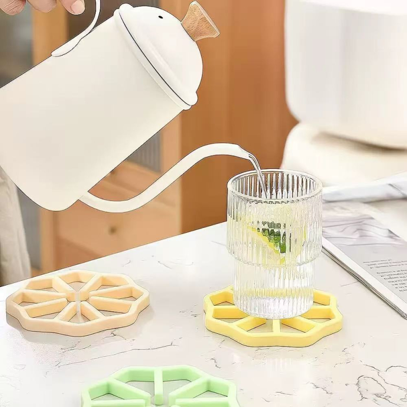 Covoraș din silicon termoizolant cu design floral decupat, anti-arzire pentru masă, suport pentru farfurii și boluri, covoraș rezistent la căldură pentru oale