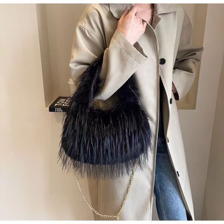 Ženska pliš dumpling crossbody torba – Korejskog stila, jesen-zima 2024, srednje veličine