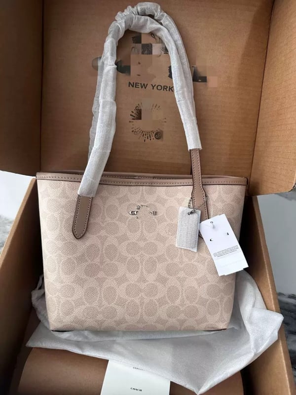 City23 tote torba s monogramom, magnetska kopča, velika kapaciteta, torba za nošenje u ruci i na rame za žene