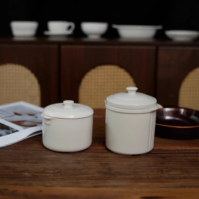 Căniță de porțelan pentru o porție cu capac — vas ceramic mini cu două mâneri pentru supă cu cuiburi de păsări, potrivit pentru uz casnic sau hotelier