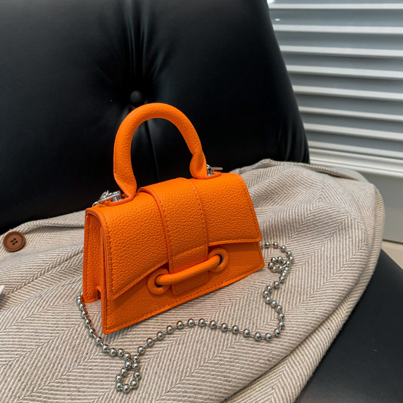 Niš torbica za žene, ljetna mini torba u obliku školjke za ruž, svestran dizajn, crossbody s lancem, mala kvadratna torba