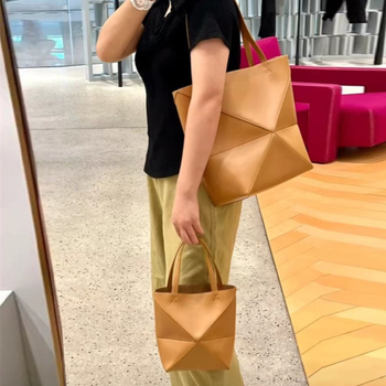 Sklopiva kožna tote torba s geometrijskim dizajnom, ženska bucket torba s jednim naramenicom