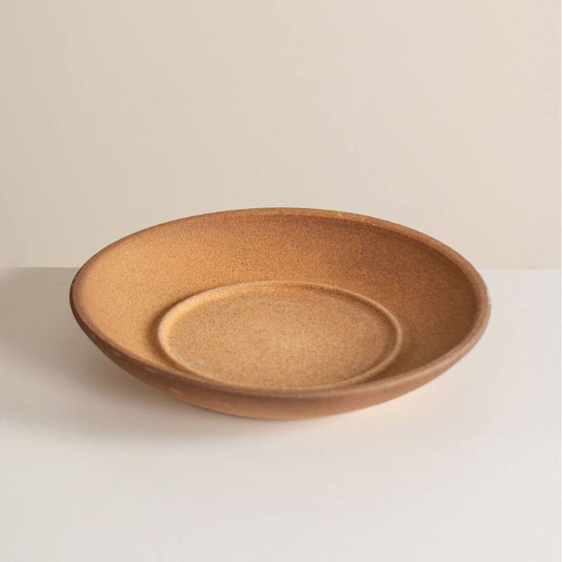 Caserolă ceramică, 1 L, ceramică brută, realizată manual, compatibilă cu plita pe gaz, rezistentă la temperaturi înalte, fără capac