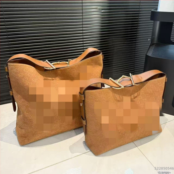 Minimalistický dvojdielny set tašiek: veľká kapacitná PVC tote taška so dvomi ramennými popruhmi na každodenné nosenie