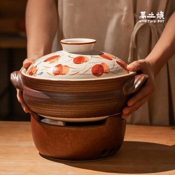 Oală din lut ceramic natural gros pentru supe, tocănițe de carne și legume și terci — vas versatil, rezistent la temperaturi înalte
