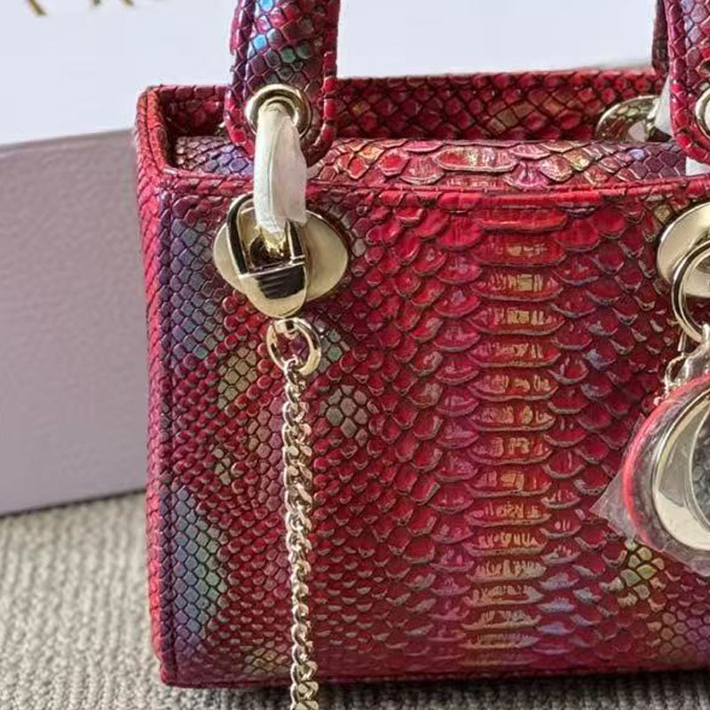 2025 ženska crossbody torba, lagani luksuz, za ured i svakodnevnu upotrebu