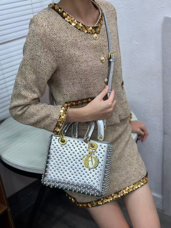 Diana torba s nitima, 2025 novi model, ženska torba za rame i crossbody, od prave kože